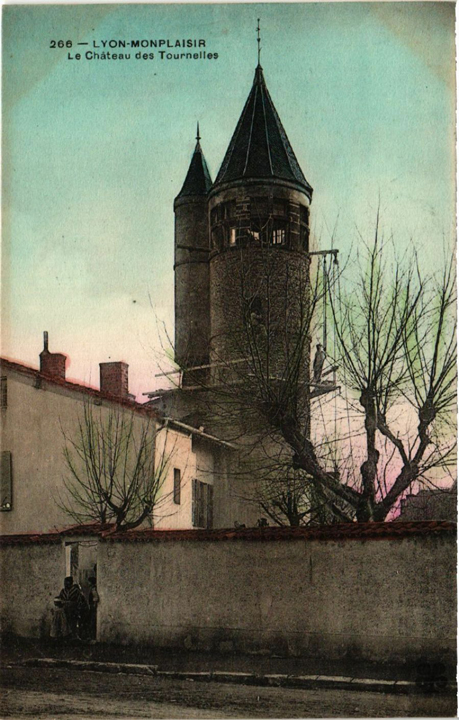 CIL-monplaisir-747-lyon-lyon-monplaisir-chateau-des-tournelles-459x720